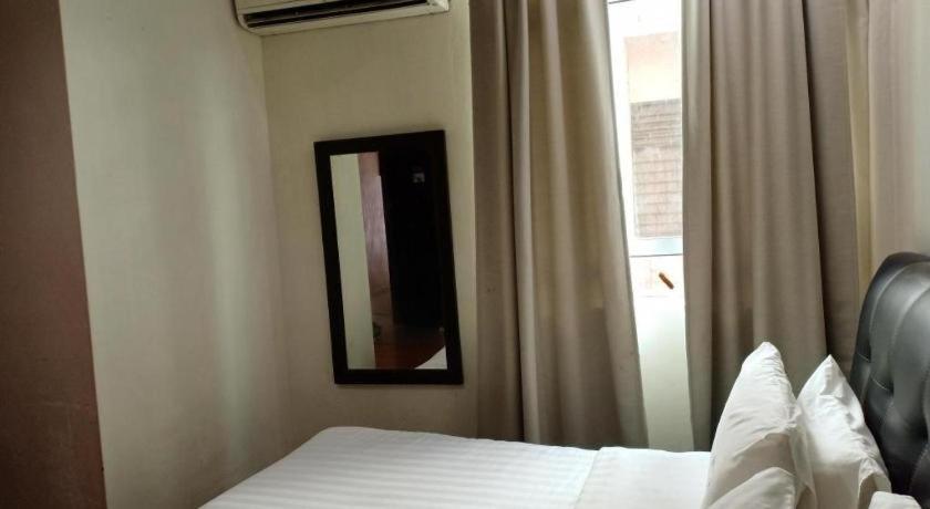 Hotel Seri Pauh ジョージタウン エクステリア 写真